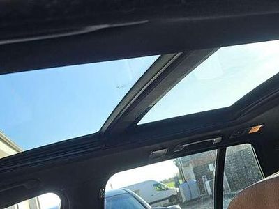 Gebraucht BMW 520 Sport Line 184 PS (135 kW) 2011 Weiß Kombi