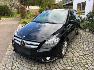 gebraucht Mercedes B200 AHK/ Navi