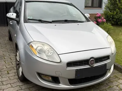 Gebraucht Fiat Bravo Dynamic 120 PS (88 kW) 2007 Silber Kleinwagen