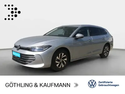 Gebraucht VW Passat Business 150 PS (110 kW) 2025 Oyster silver metallic Kombi