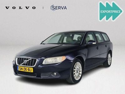 Gebraucht Volvo V70 Momentum 165 PS (121 kW) 2008 Blau Kombi