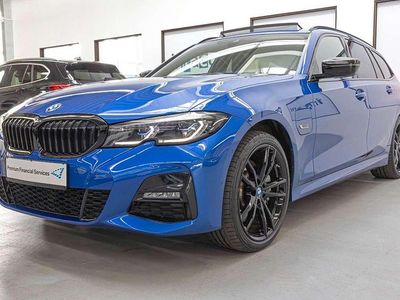 Usata BMW 330e M Sport 292 CV (214 kW) 2021 Blu Station wagon