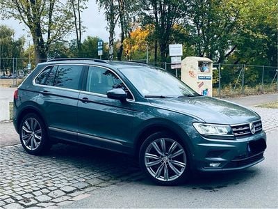 Grau Gebraucht 2018 VW Tiguan Highline SUV | 15.900 € (Teuer)