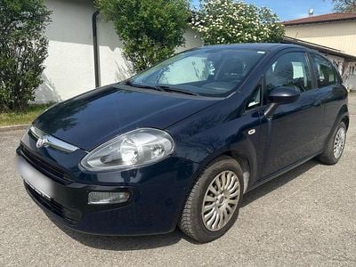 Usata Fiat Punto 75 CV (55 kW) 2011 Blu Utilitaria