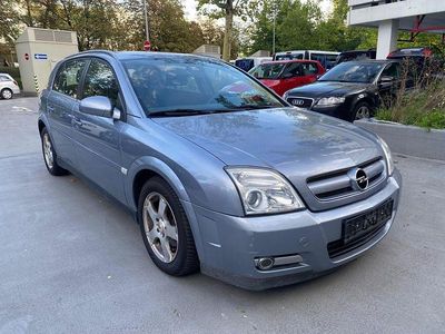 Second-hand Opel Signum 155 CP (114 kW) 2004 Gri Hatchback