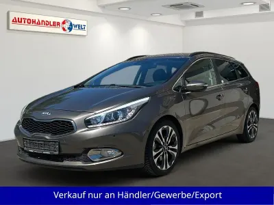 Gebraucht Kia Ceed 135 PS (99 kW) 2014 Braun Kleinwagen