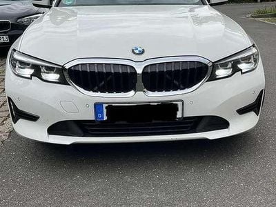 Gebraucht BMW 318 Advantage 150 PS (110 kW) 2020 Weiß Kombi