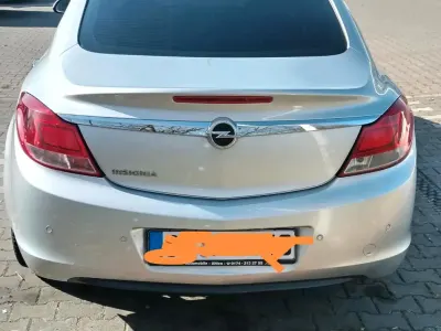 Gebraucht Opel Insignia 140 PS (102 kW) 2008 Silber Limousine