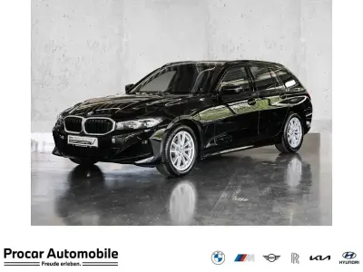Gebraucht BMW 320 Comfort Edition 190 PS (139 kW) 2024 Schwarz Kombi