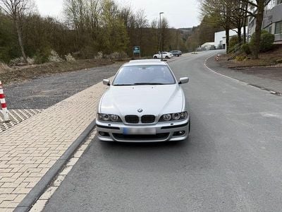 Second-hand BMW 535 M Sport 245 CP (180 kW) 1999 Argintiu Berlinǎ