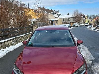 Gebraucht VW Golf VII 110 PS (80 kW) 2014 Rot Kombi