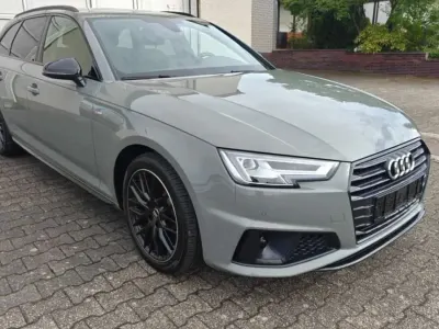 Gebraucht Audi A4 S-Line 190 PS (139 kW) 2019 Quantumgrau Kombi