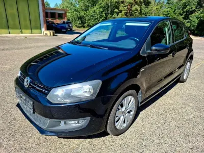 Gebraucht VW Polo Life 69 PS (50 kW) 2013 Schwarz Kleinwagen