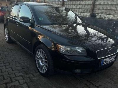 Second-hand Volvo V50 Momentum 179 CP (131 kW) 2007 Negru Break