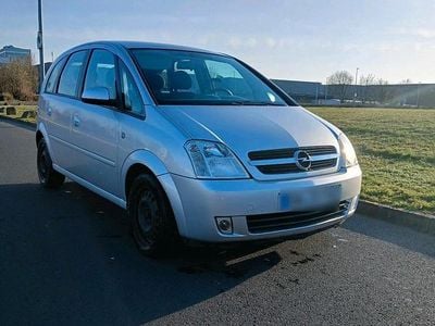 Gebraucht Opel Meriva 101 PS (74 kW) 2004 Silber Van / Kleinbus
