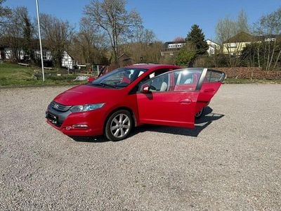 Gebraucht Honda Insight Hybrid 88 PS (64 kW) 2010 Rot Kleinwagen