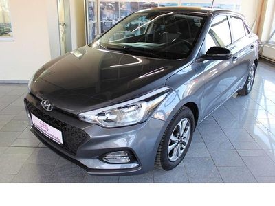 Gebraucht Hyundai i20 YES! 84 PS (61 kW) 2020 Grau Kleinwagen