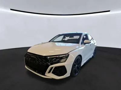 Gebraucht Audi RS3 Ambiente 400 PS (294 kW) 2024 Weiß Limousine