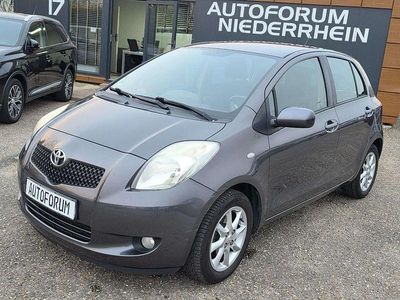 Gebraucht Toyota Yaris Travel 87 PS (63 kW) 2007 Grau Kleinwagen