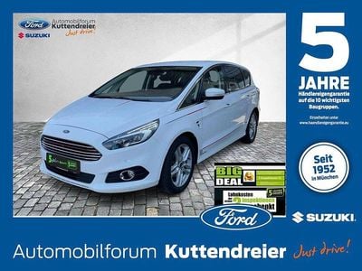 Gebraucht Ford S-MAX Titanium 179 PS (131 kW) 2017 Frostweiß Van / Kleinbus