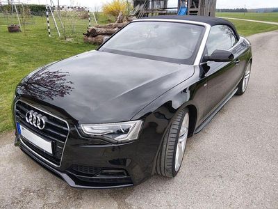 Gebraucht Audi A5 Cabriolet Comfort 245 PS (180 kW) 2015 Schwarz Cabrio