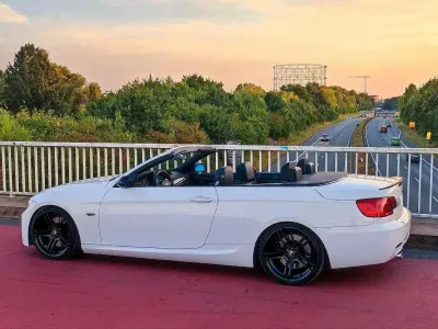Gebraucht BMW 335 Cabriolet Performance 306 PS (225 kW) 2008 Weiß Cabrio