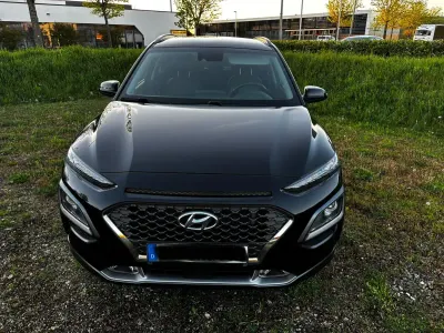 Gebraucht Hyundai Kona Premium 120 PS (88 kW) 2018 Schwarz SUV