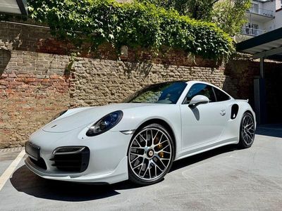 Porsche 911 Turbo S