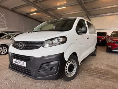 Gebraucht Opel Vivaro 120 PS (88 kW) 2021 Weiß Van / Kleinbus