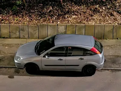 Brugt Ford Focus 102 HK (75 kW) 2003 Grå Sedan
