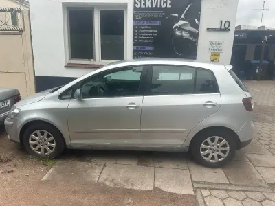 Gebraucht VW Golf IV 75 PS (55 kW) 2005 Silber Kleinwagen
