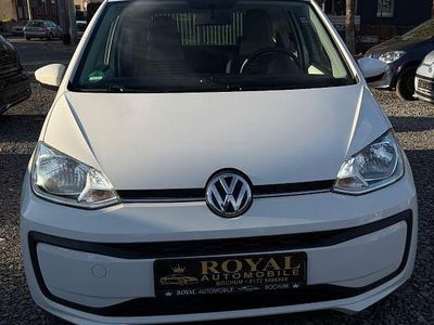 Weiß Gebraucht 2017 VW up! move up! Kleinwagen | 6.200 € (Fairer Preis)