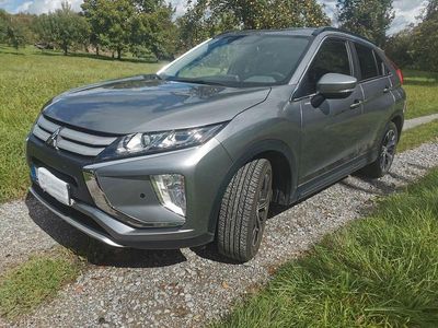 Gebraucht Mitsubishi Eclipse Cross 163 PS (119 kW) 2019 Grau SUV