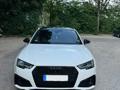 Gebraucht Audi A4 S-Line 190 PS (139 kW) 2018 Weiß Kombi