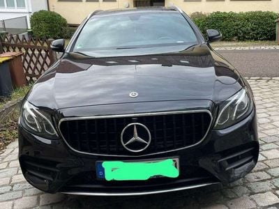Mercedes E200