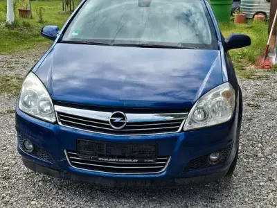Occasion Opel Astra 116 ch (85 kW) 2007 Bleue Berline