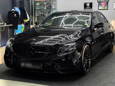 Gebraucht Mercedes E43 AMG AMG 401 PS (294 kW) 2017 Schwarz Limousine