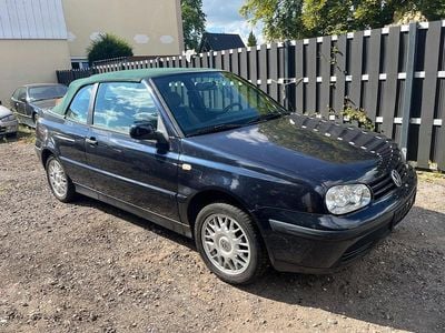 Gebraucht VW Golf Cabriolet 101 PS (74 kW) 2000 Blau Cabrio