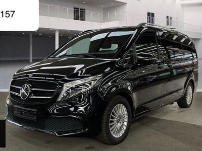 Mercedes V220