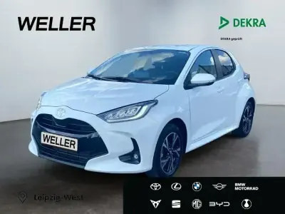 Gebraucht Toyota Yaris Hybrid 116 PS (85 kW) 2025 Weiss Kleinwagen