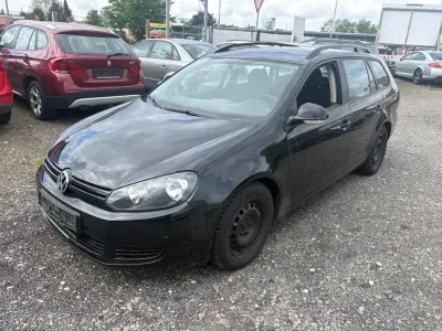 Second-hand VW Golf VII Trendline 105 CP (77 kW) 2012 Negru Break