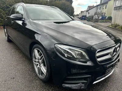 Gebraucht Mercedes E250 AMG line 211 PS (155 kW) 2017 Schwarz Limousine