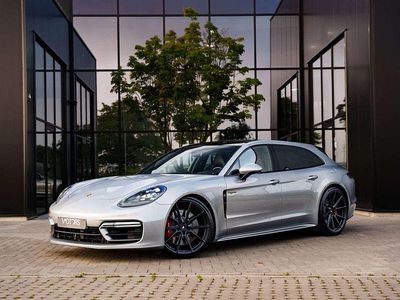 Porsche Panamera 4S