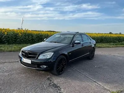 Gebraucht Mercedes C350 Avantgarde 272 PS (200 kW) 2008 Schwarz Limousine