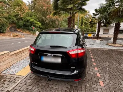 Gebraucht Ford C-MAX 125 PS (91 kW) 2014 Schwarz Van / Kleinbus