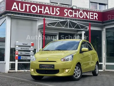 Gebraucht Mitsubishi Space Star 80 PS (58 kW) 2014 Gelb Van / Kleinbus