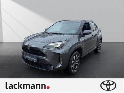 Gebraucht Toyota Yaris Hybrid 92 PS (67 kW) 2025 Grau Kleinwagen