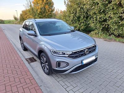 Gebraucht VW T-Roc Move 110 PS (80 kW) 2023 Grau SUV