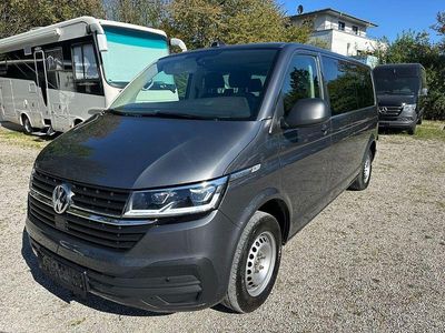 Usata VW Caravelle 150 CV (110 kW) 2022 Grigio Furgone