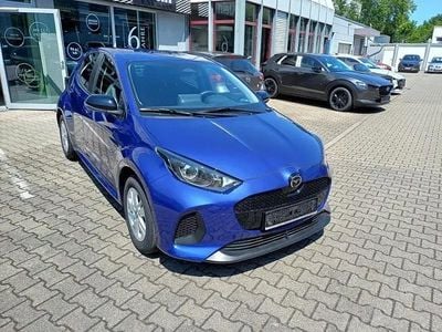 Glass blue Gebraucht 2024 Mazda 2 Center-Line Kleinwagen | 21.900 € (Fairer Preis)